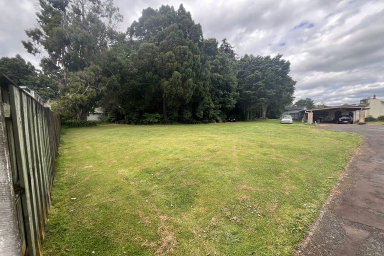 Photo of property in 350a Great South Road, Opaheke, Papakura, 2113