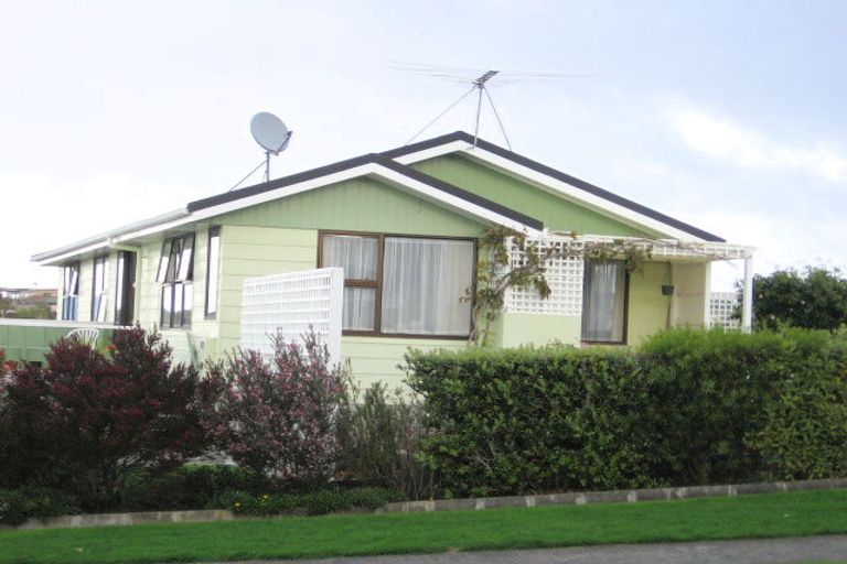 Photo of property in 11 Tamatea Drive, Snells Beach, 0920