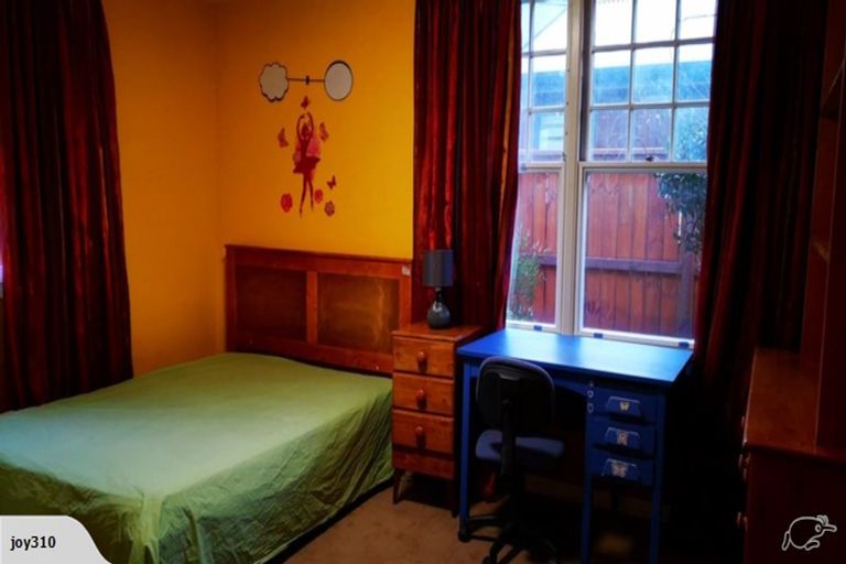 Photo of property in 27a Wilfrid Street, Ilam, Christchurch, 8041