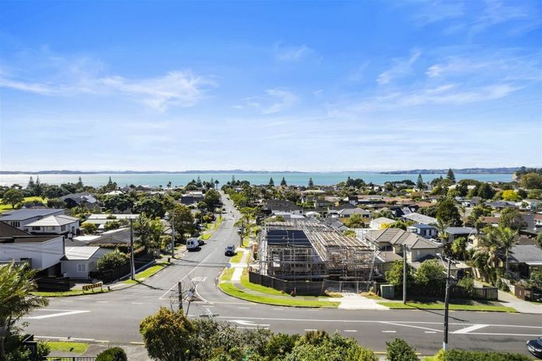 Photo of property in 133 Bucklands Beach Road, Bucklands Beach, Auckland, 2012