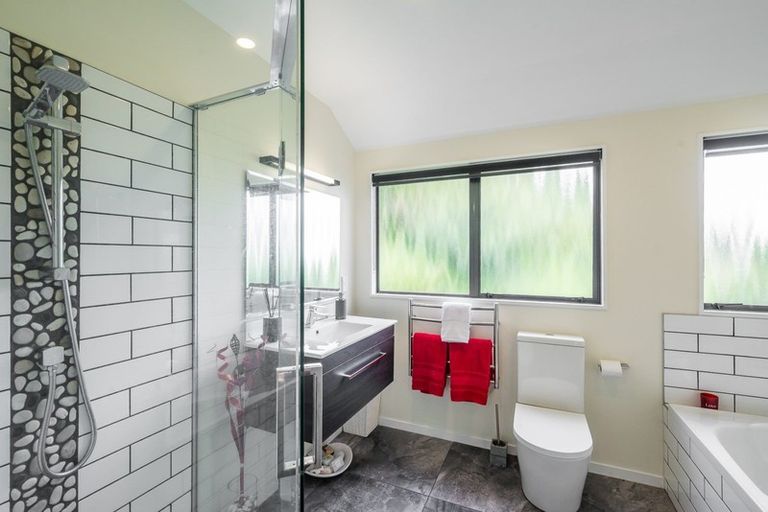 Photo of property in 37b The Esplanade, Raumati South, Paraparaumu, 5032