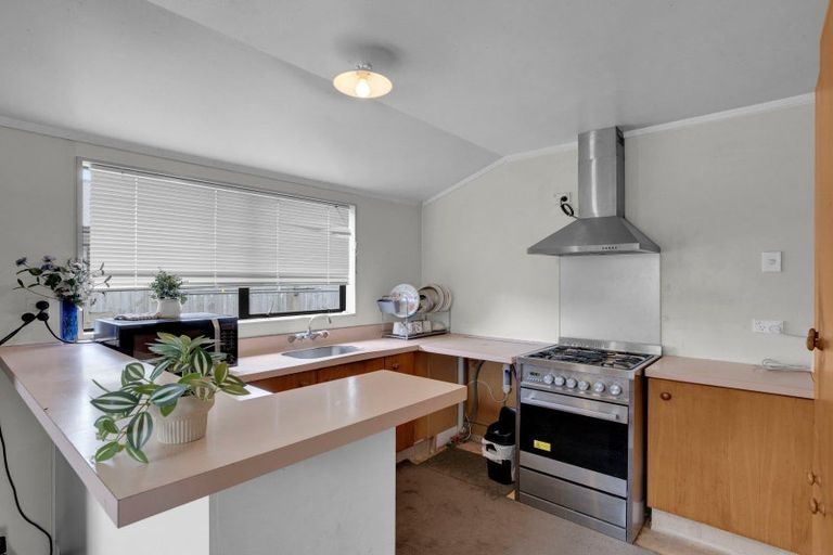 Photo of property in 36 Prisk Street, Melville, Hamilton, 3206