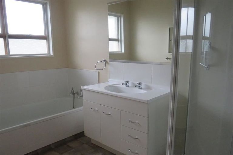 Photo of property in 2/505 Lyndon Road West, Hastings, 4122