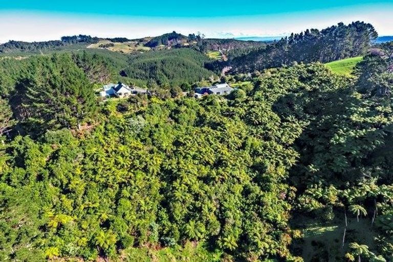 Photo of property in 525 Creightons Road, Ardmore, Papakura, 2582