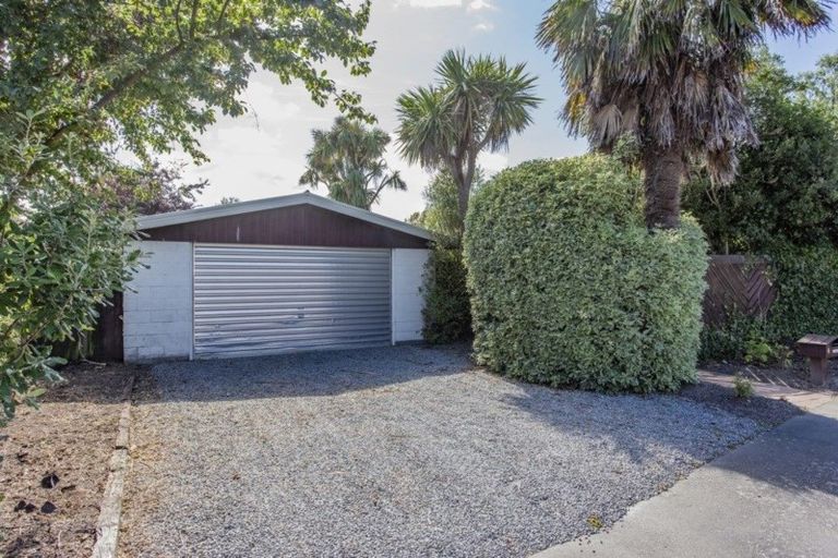 Photo of property in 4 Seneca Place, Burwood, Christchurch, 8083