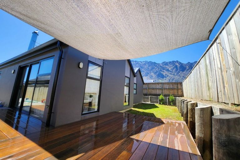 Photo of property in 103 Jack Hanley Drive, Jacks Point, Queenstown, 9371