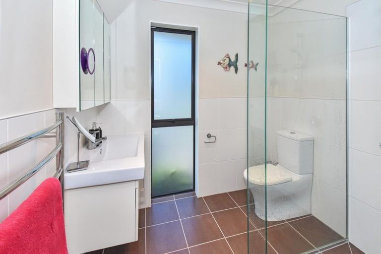 Photo of property in 188 Harbourside Drive, Karaka, Papakura, 2113