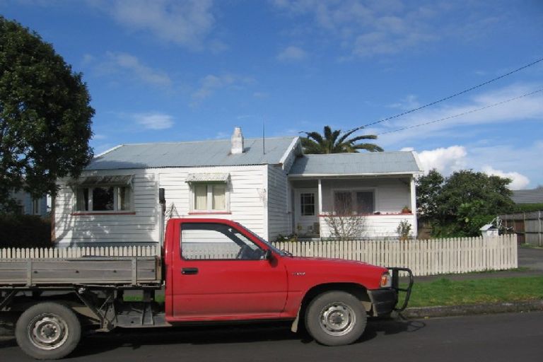 Photo of property in 4 Lovatt Crescent, Kensington, Whangarei, 0112