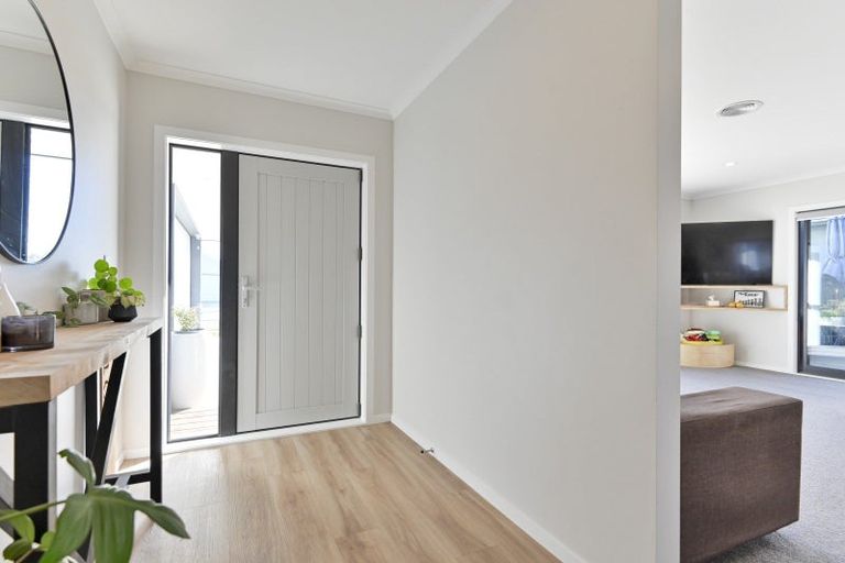 Photo of property in 5 Hikawera Drive, Frimley, Hastings, 4120