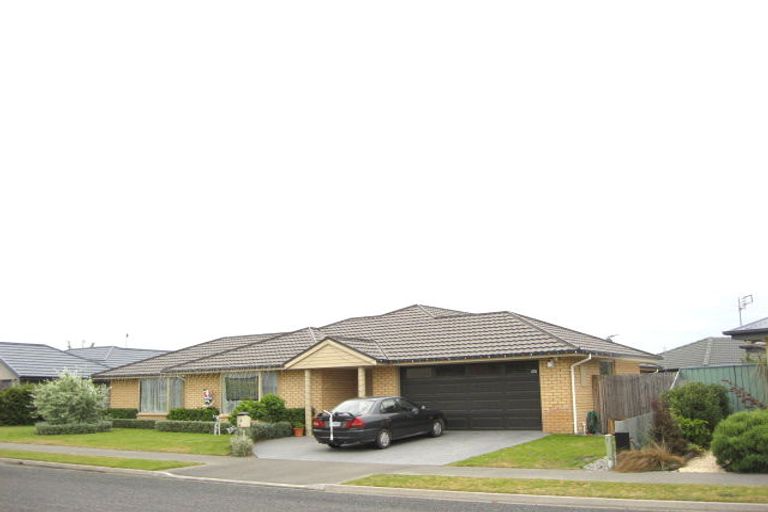 Photo of property in 4 Mahuri Street, Parklands, Christchurch, 8083
