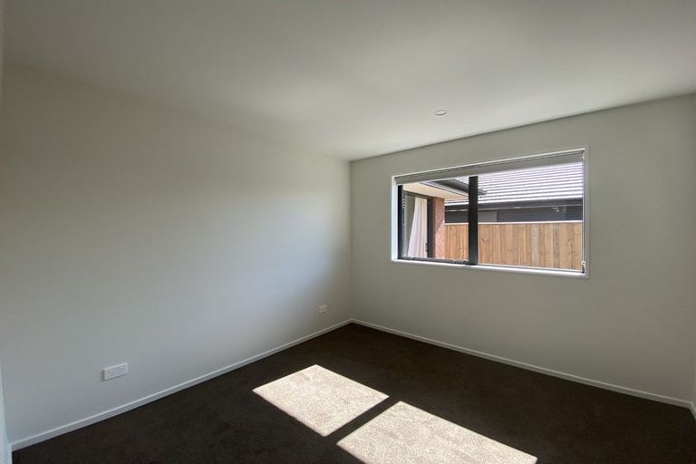 Photo of property in 5 Curtis Street, Woodend, 7610