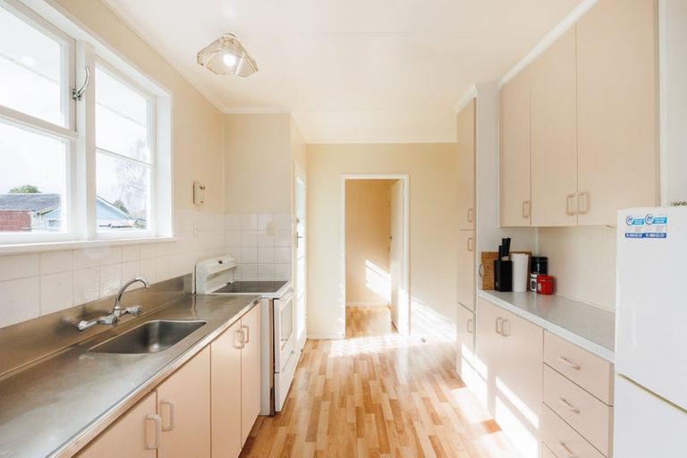 Photo of property in 17 Cavendish Crescent, Awapuni, Palmerston North, 4412