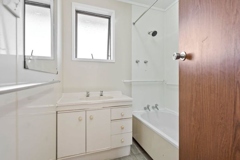 Photo of property in 43 Fisher Terrace, Te Kamo, Whangarei, 0112