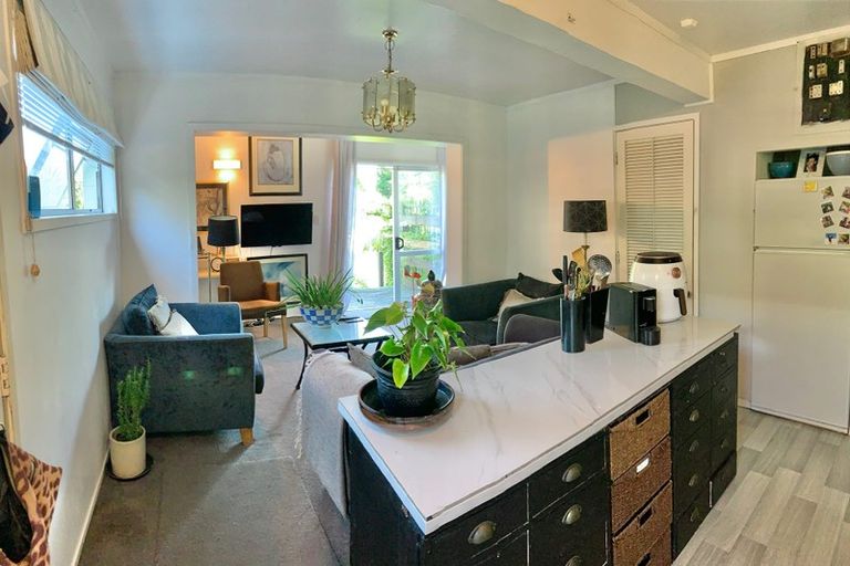 Photo of property in 35 Tahuna Road, Paihia, 0200