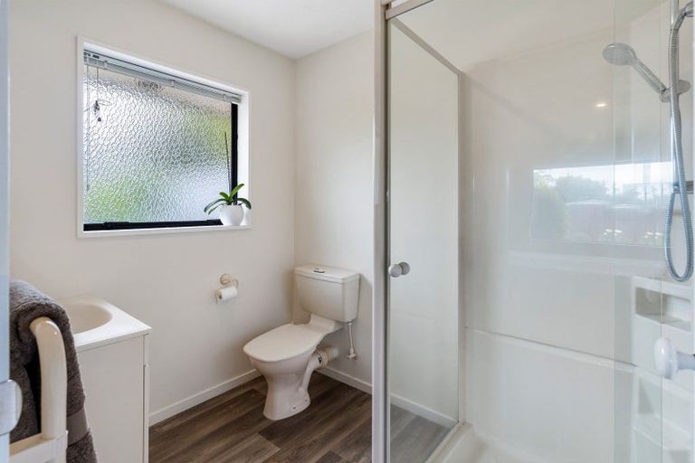 Photo of property in 12 Vanderbilt Place, Halswell, Christchurch, 8025