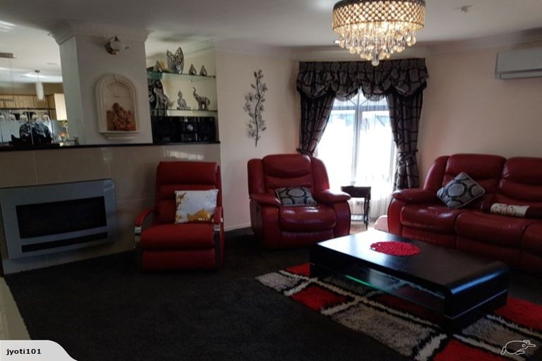 Photo of property in 465a Great South Road, Papatoetoe, Auckland, 2025