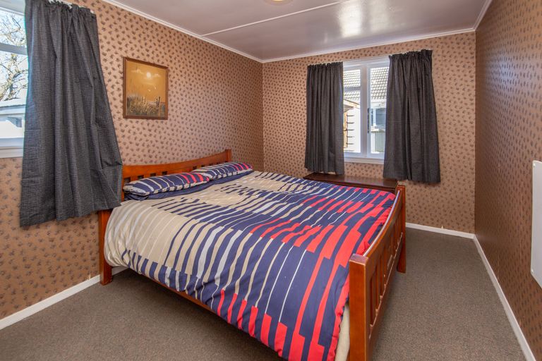 Photo of property in 22 Eureka Street, Aranui, Christchurch, 8061