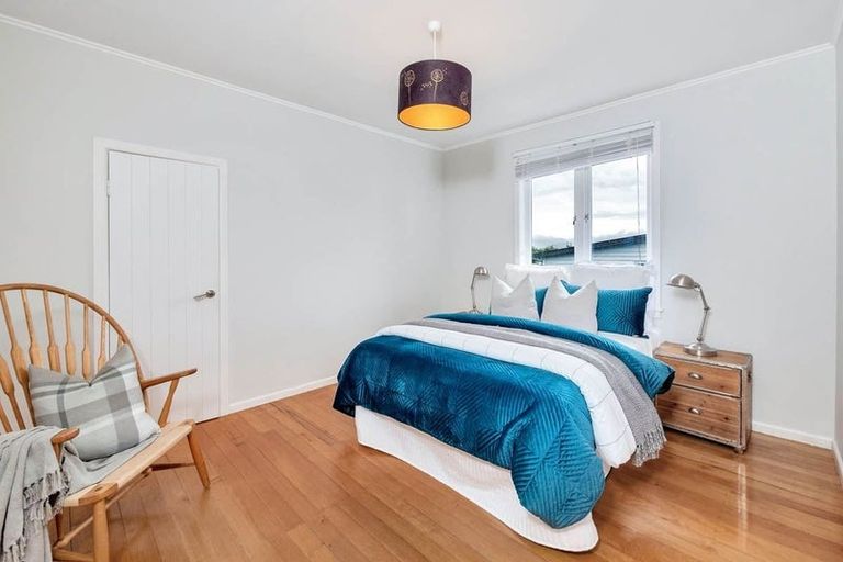 Photo of property in 1/15 Belmont Terrace, Milford, Auckland, 0620