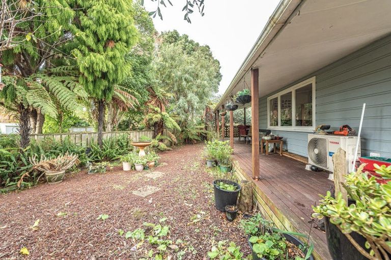 Photo of property in 5 Ihupuku Street, Waitotara, Whanganui, 4588