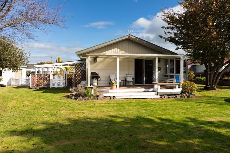 Photo of property in 4 Mathew Street, Dannevirke, 4930