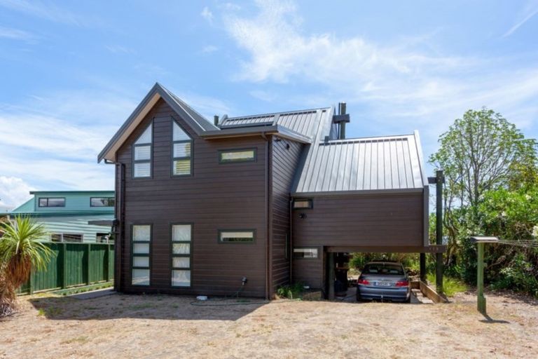 Photo of property in 113 Captain Cook Road, Cooks Beach, Whitianga, 3591