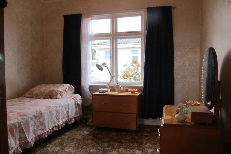 Photo of property in 3 Plunket Street, Omakau, 9376