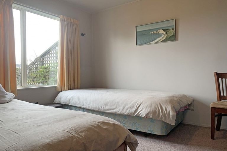 Photo of property in 1b Mitchell Street, Waipukurau, 4200