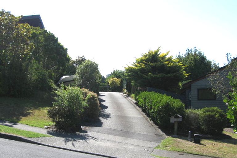 Photo of property in 12 Bellbird Rise, Murrays Bay, Auckland, 0630