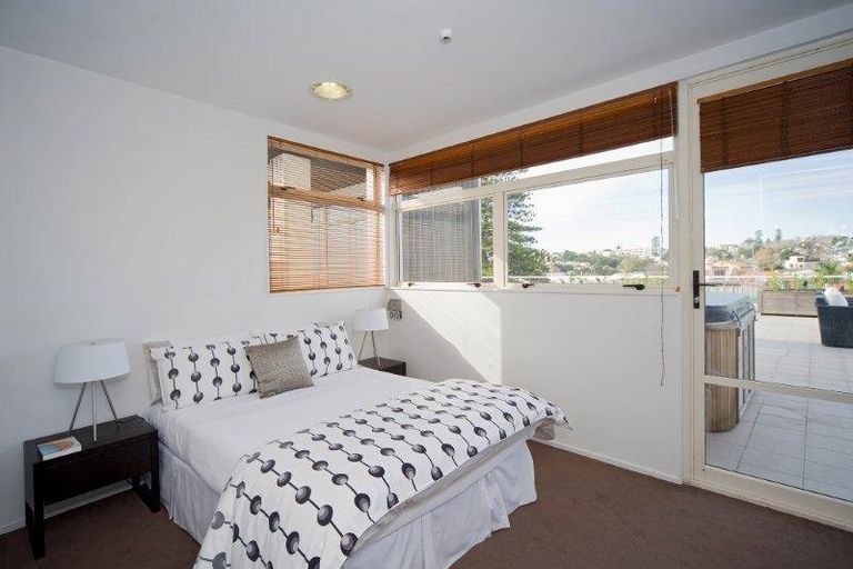 Photo of property in 30 York Street, Russell, 0202