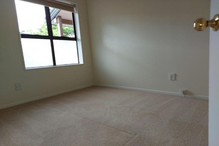 Photo of property in 59 Vintage Drive, Henderson, Auckland, 0612