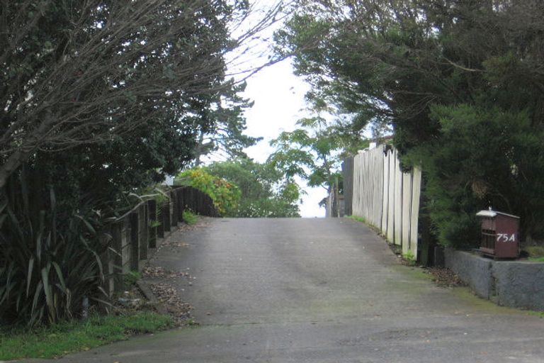 Photo of property in 1/75a West Coast Road, Glen Eden, Auckland, 0602