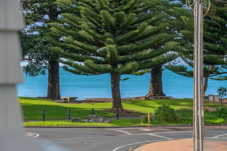 Photo of property in 24/3 Riverside Road, Orewa, 0931