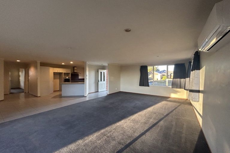 Photo of property in 1 Rosewood Court, Huntington, Hamilton, 3210