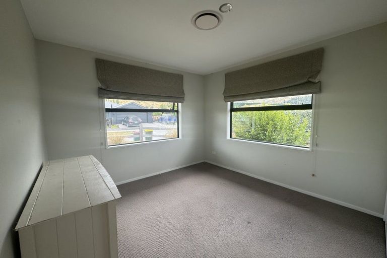 Photo of property in 2 Ashenhurst Way, Lower Shotover, Queenstown, 9304