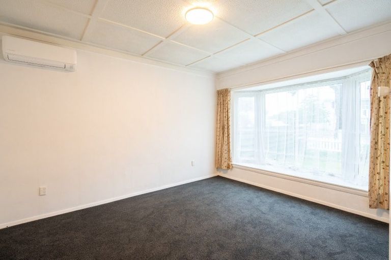 Photo of property in 239 Fitzherbert Avenue, West End, Palmerston North, 4410