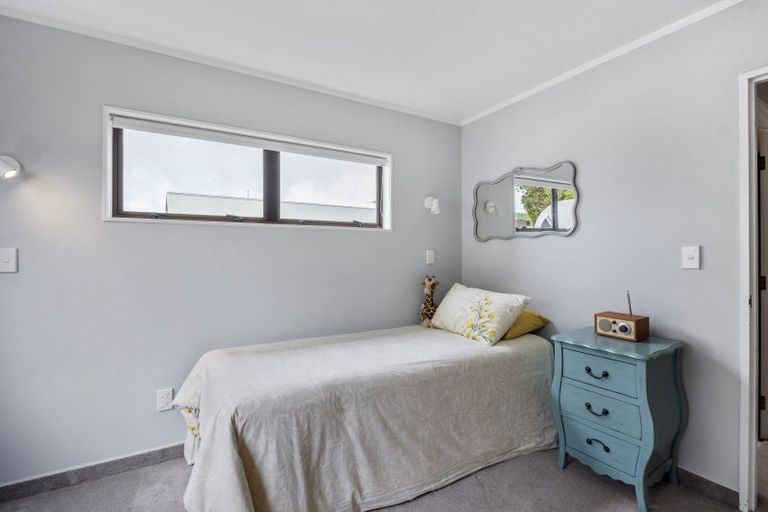 Photo of property in 7a Iwa-iti Street, Waitara, 4320