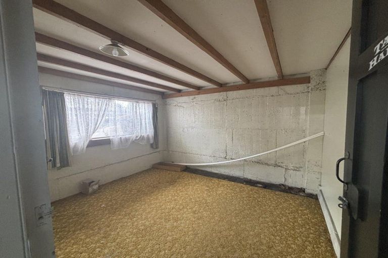 Photo of property in 86 Carrington Street, Lower Vogeltown, New Plymouth, 4310