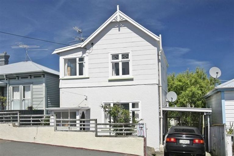 Photo of property in 6 Picton Avenue, Newtown, Wellington, 6021