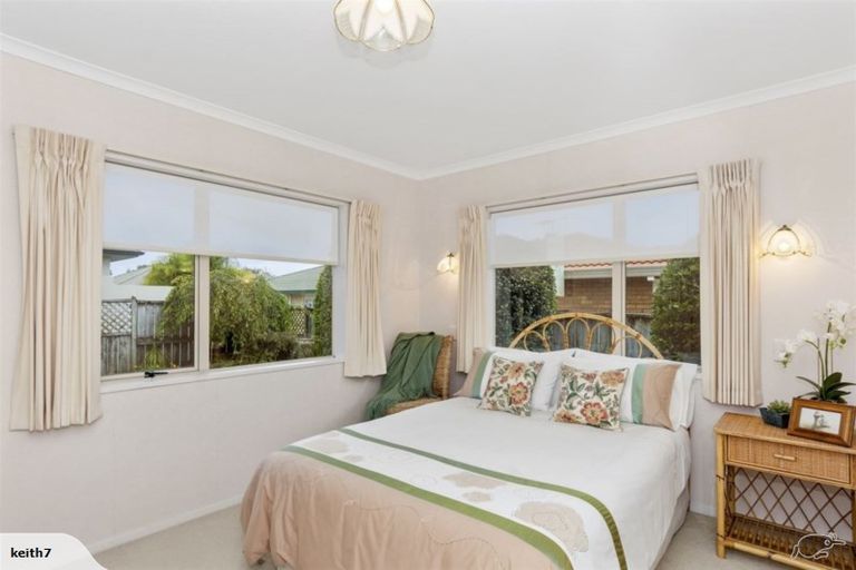 Photo of property in 56 Freyberg Street, Otumoetai, Tauranga, 3110