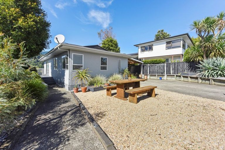 Photo of property in 53 Mount Street, Nelson South, Nelson, 7010