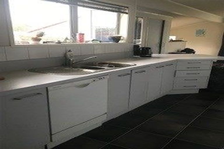 Photo of property in 5 Cypress Crescent, Pukete, Hamilton, 3200