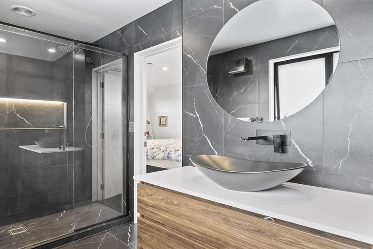 Photo of property in 6 Timara Crescent, Marshland, Christchurch, 8083