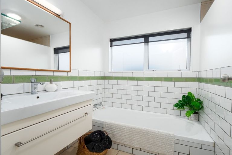 Photo of property in 81 Devon Street, Arrowtown, 9302