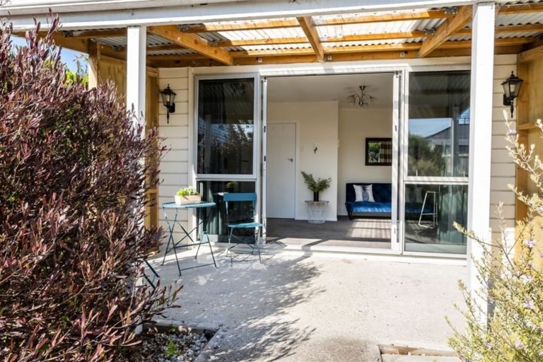 Photo of property in 16 Bradshaw Street, South Dunedin, Dunedin, 9012