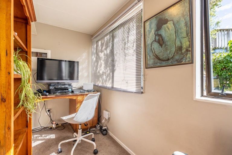 Photo of property in 45 Margaret Road, Raumati Beach, Paraparaumu, 5032