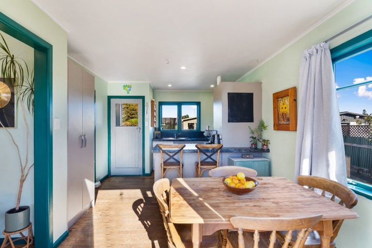 Photo of property in 7 Alexander Avenue, Onekawa, Napier, 4110