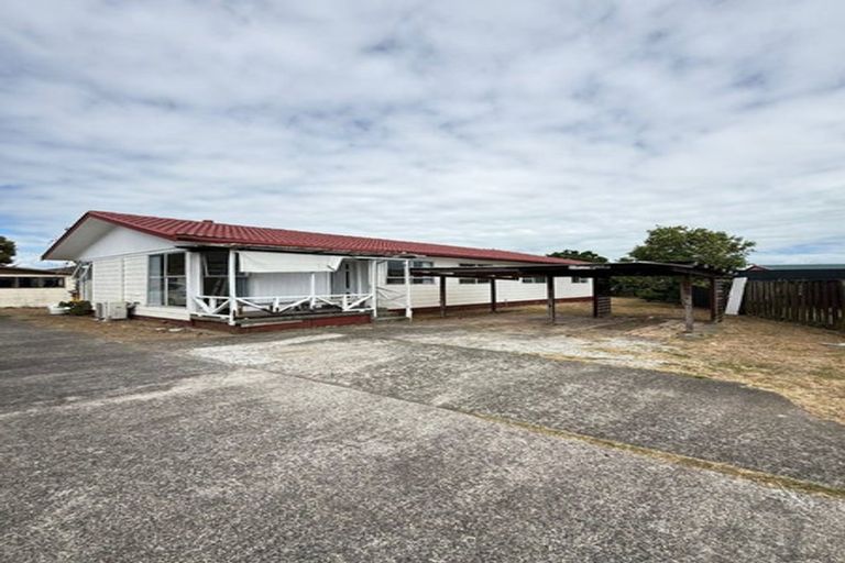 Photo of property in 25a Orly Avenue, Mangere, Auckland, 2022