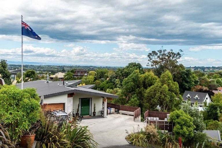 Photo of property in 12a Te Mata Peak Road, Havelock North, 4130