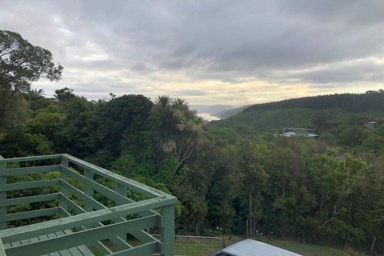 Photo of property in 3/37 Singers Road, Korokoro, Lower Hutt, 5012