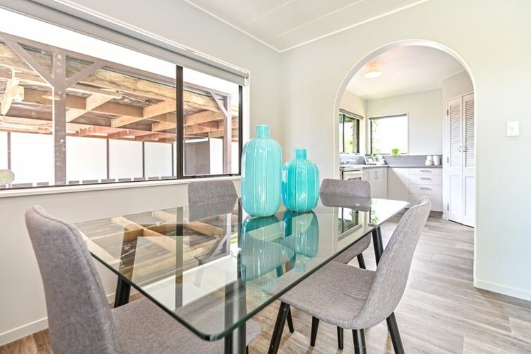 Photo of property in 2/205 Mayfair Avenue, Mayfair, Hastings, 4122